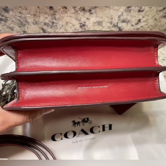 Coach Idol Bag - CM557 - Red Enamel with Silver hardware - Picture 11 of 16